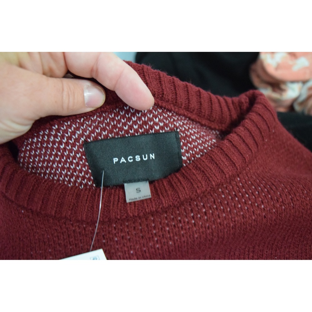 PacSun Flame Sweater Small Burgundy Distressed Hem Graphic Knit Mens Streetwear - Picture 4 of 6